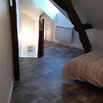 A 18min Du Zoo 30min Des 24h Du Mans Apartament *
