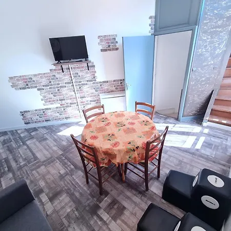 A 18min Du Zoo 30min Des 24h Du Mans Apartment