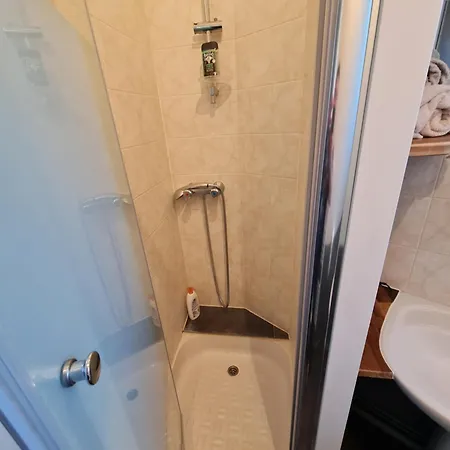 Apartment A 18min Du Zoo 30min Des 24h Du Mans
